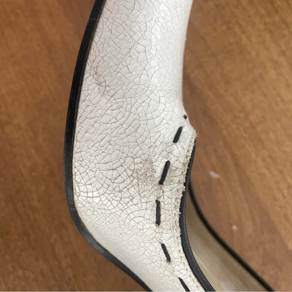 John Fluevog Audrey "Crackle" Black and White Heels - Picture 8 of 8